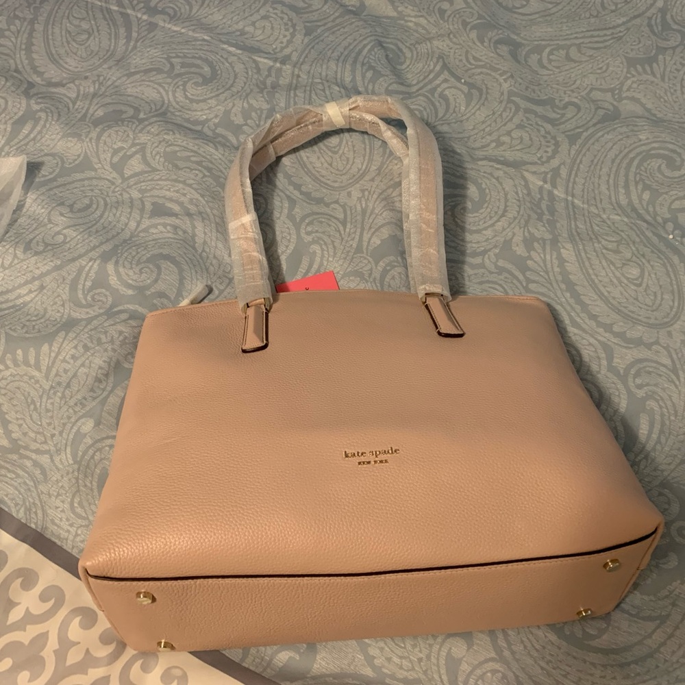 Kate Spade tote NWT